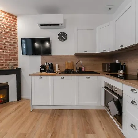 Design And Air-Conditioned Apartment Apartment *