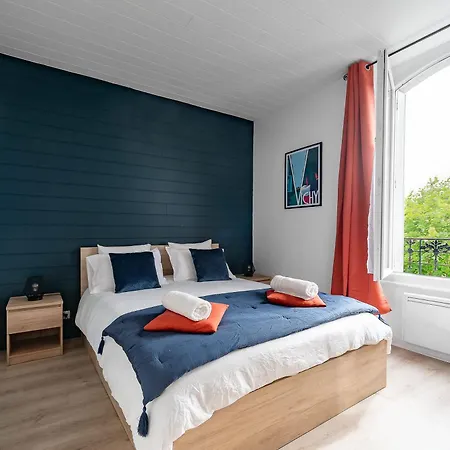 Apartment Design And Air-Conditioned Apartment *